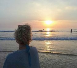 watching-the-sunset-at-constantine-beach-cornwall-seven-bays-holidays