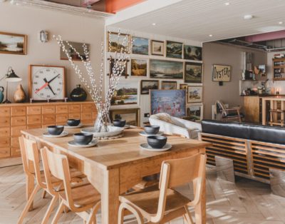 3 Harlyn Digs spacious ground floor apartment a few sandy steps from the bay