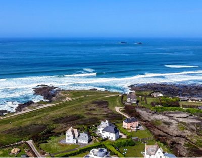 ‘Little Hayle’ A stunning large holiday home for 11 guests at Treyarnon Bay, Cornwall