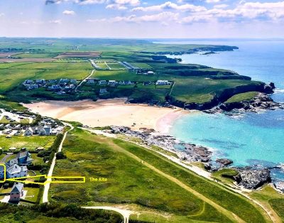 ‘The Kite’ a modern coastal holiday home by the sea at Treyarnon Bay, Cornwall